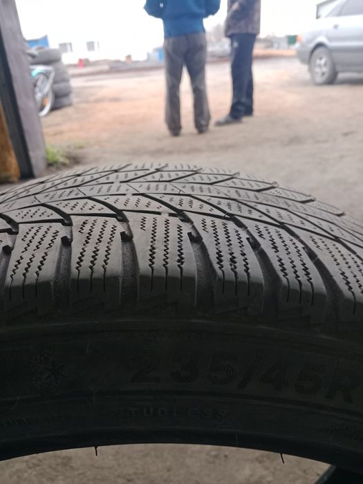 Продам резину r 18