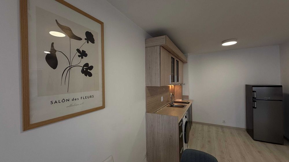 Продава се Двустаен апартамент в Поморие - 66 кв.м за 657 €/кв.м - Снимка #2