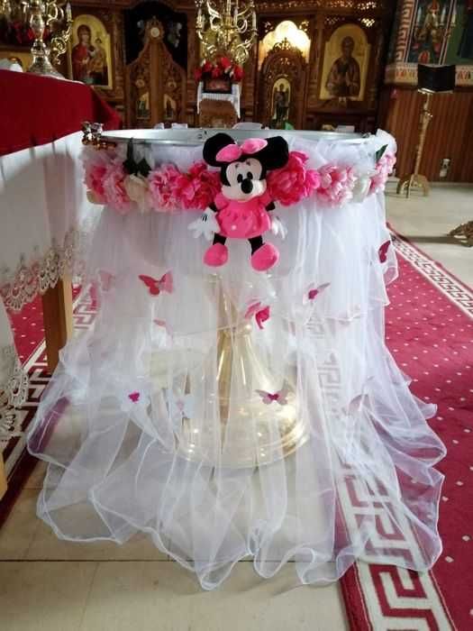 Aranjament botez cristelnita/ decor botez