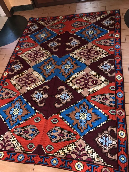 covor traditional tesut