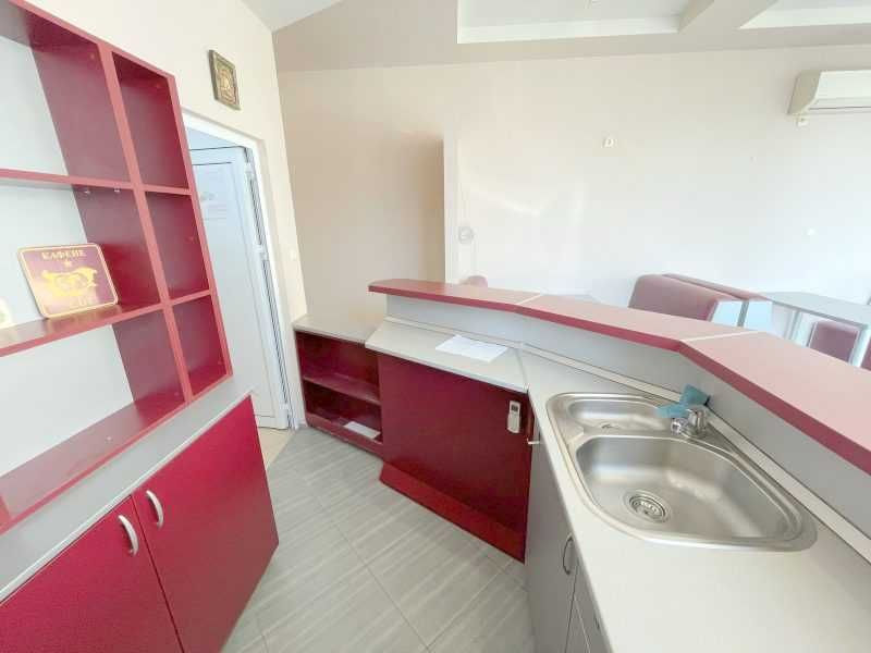 Продава се Магазин в Бургас, Меден рудник - зона А - 55 кв.м за 959 €/кв.м - Снимка #1