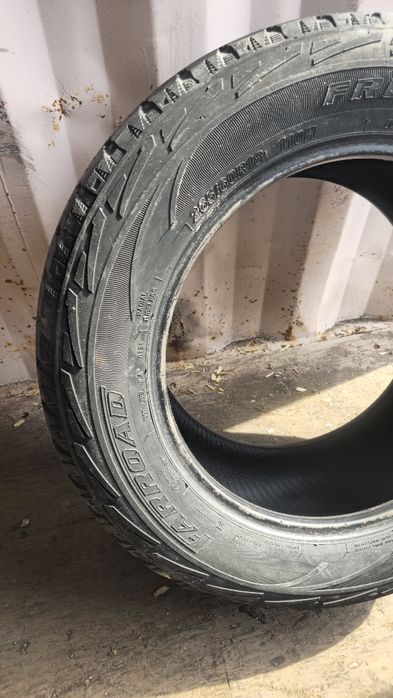 Продам резину шины