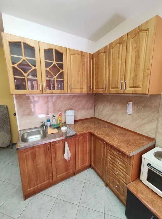 Дава се под наем Едностаен апартамент в Варна, Колхозен пазар - 28 кв.м за 200 € - Снимка #2