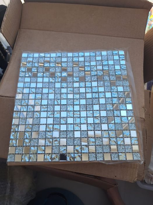 Продаю плитку мозайку