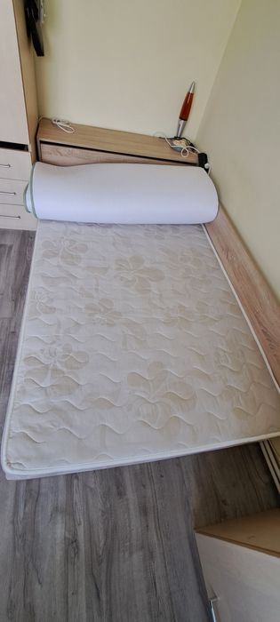 Приста с ракла 2 бр +2  бр топ матраци +подарък бюро