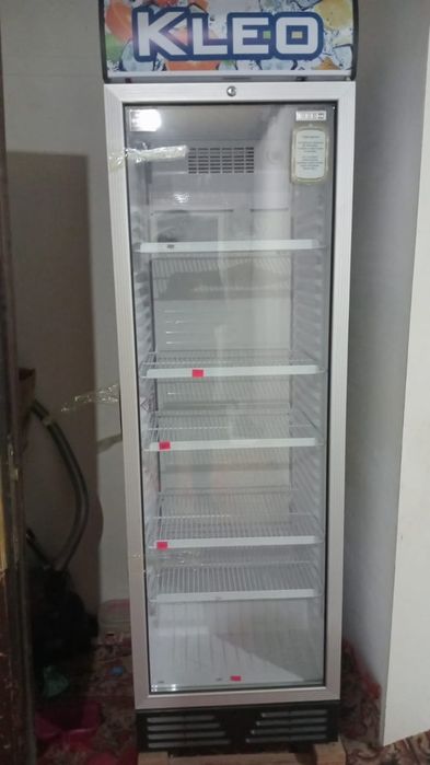 Ветринный холодильник