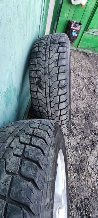 Продам шины вместе с дисками в сборе