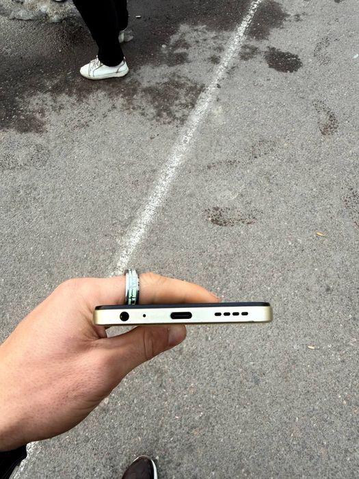 Vivo y35 holati yahwi karopka daqumetlari joyida narxi keliwiladi