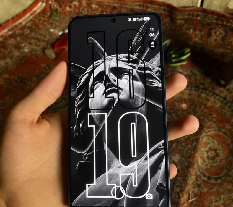 продам телефон POCO X7 PRO 512G