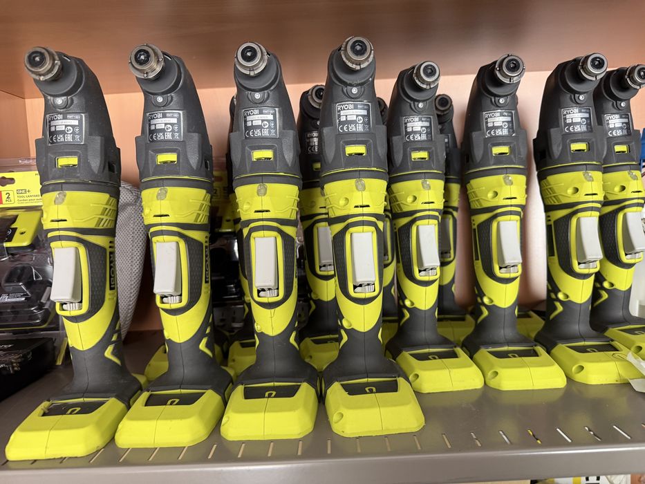 Ryobi Oscilant Multifuncțional electric 18V cu control de viteză