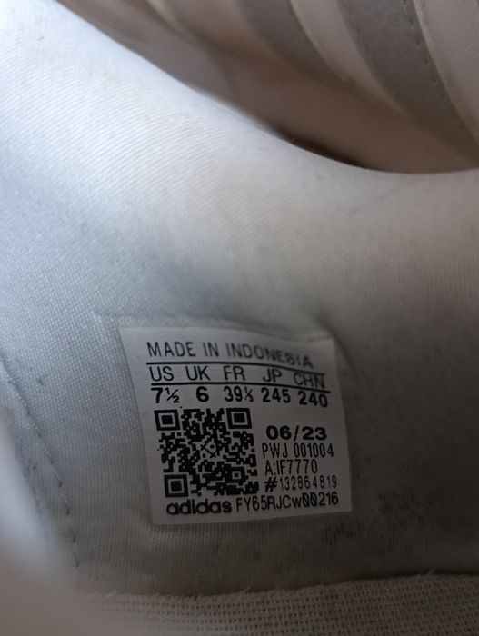 Adidas sportswear кожени маратонки