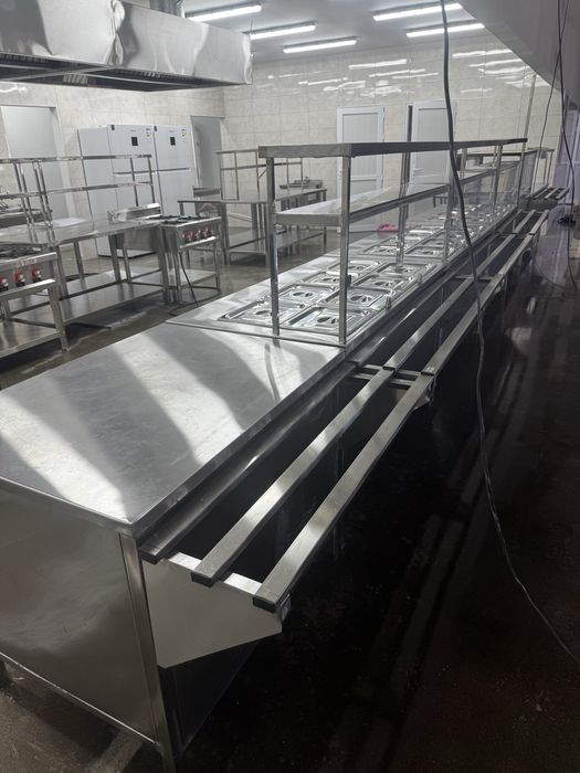 Стол из нержавещей стали