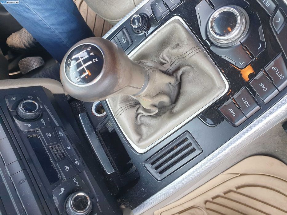 Nuca cu Manson de Piele Crem Cutie Viteze Manuala 6 Trepte cu Uzura Audi A4 B8 B8.5 2008 - 2015 [K4658]