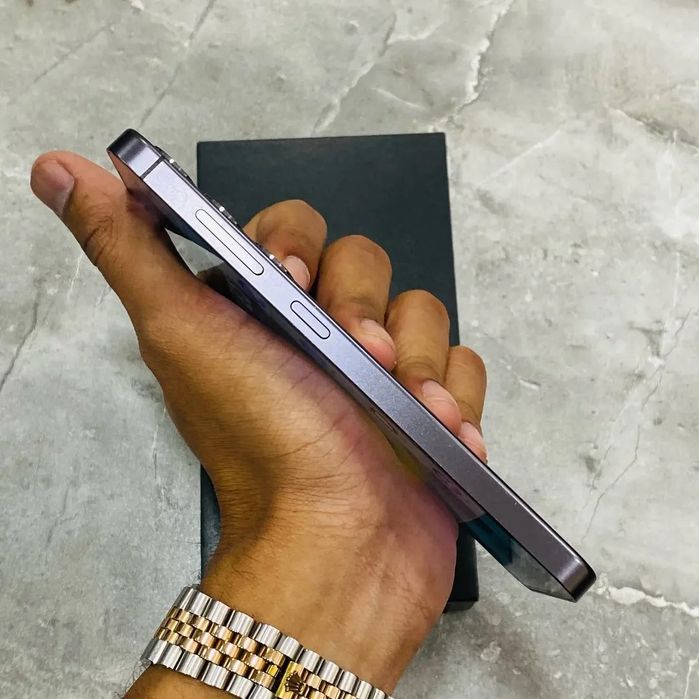 Samsung s24 8/128Gb ideal