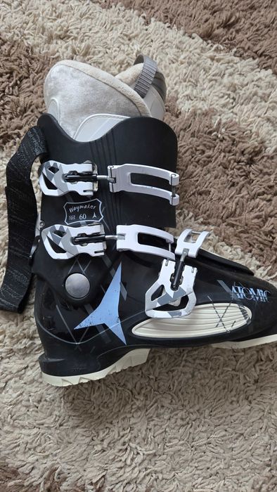 Vand clapari Atomic 37-38