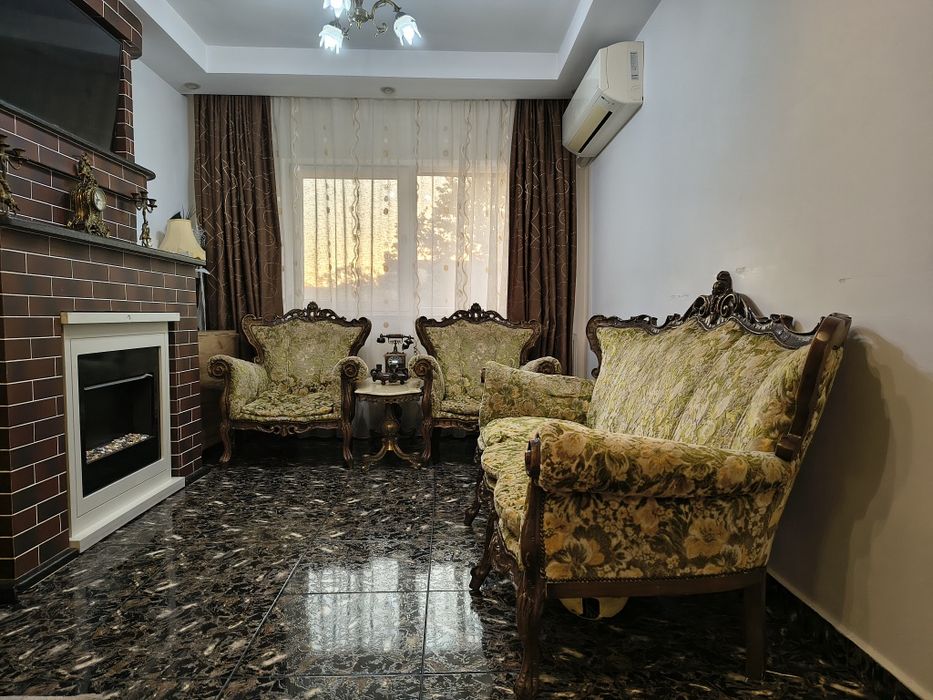Canapea cu două fotolii ( salon în stil Ludovic /vitange \ baroc) mobilier antic!