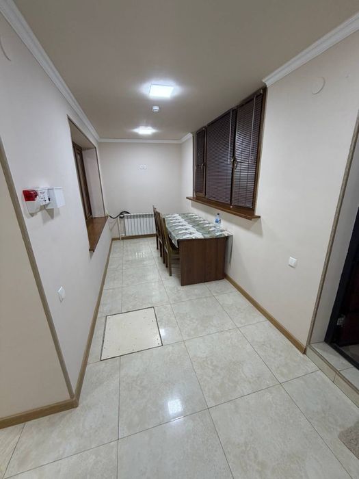 Буюк Ипак Йули Максим Горький | 81кв - нежилое помещение вдоль дороги