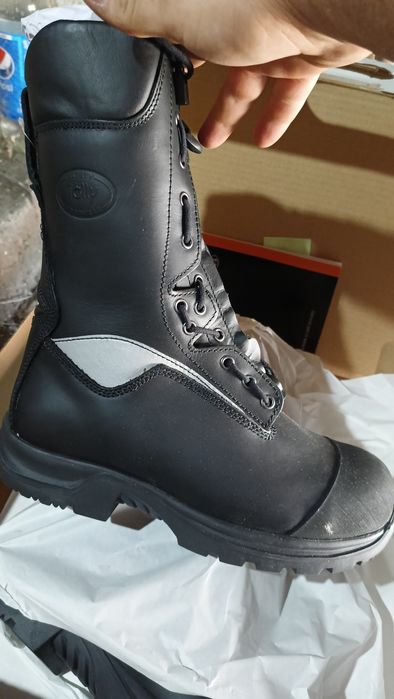 Пожарникарски обувки