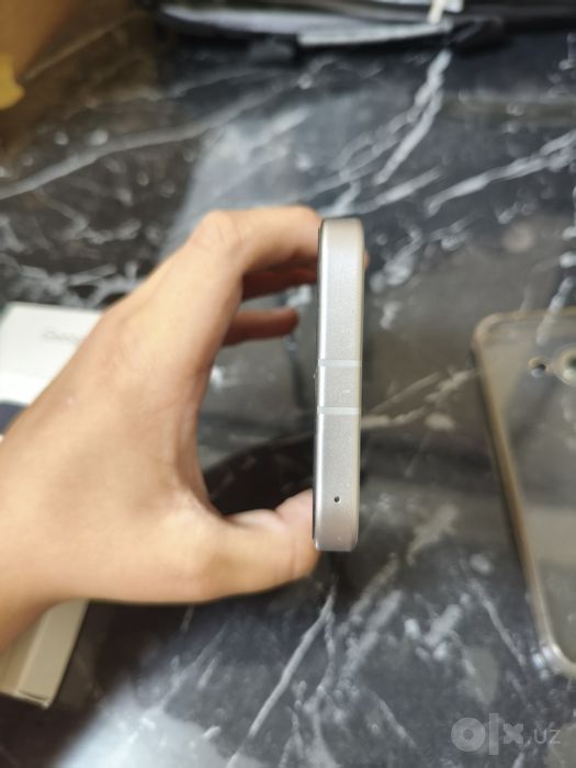 Продам Google Pixel 9a