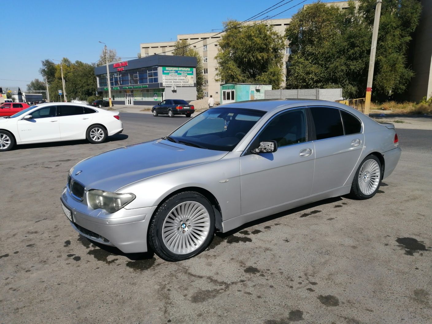 Бмв 735 е65. Замена сальник блоков БМВ 735 е65 2003 года