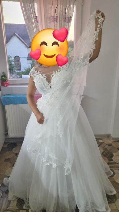 Rochie mireasa + voal