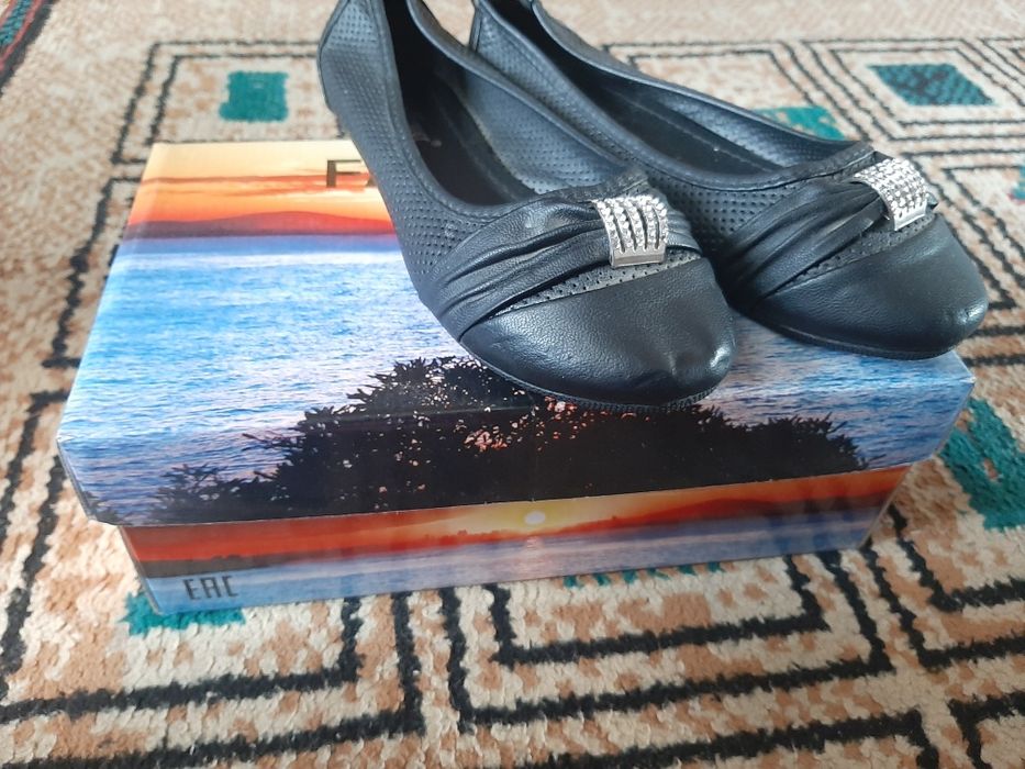 Көктемге, жазға аяқ киімдер