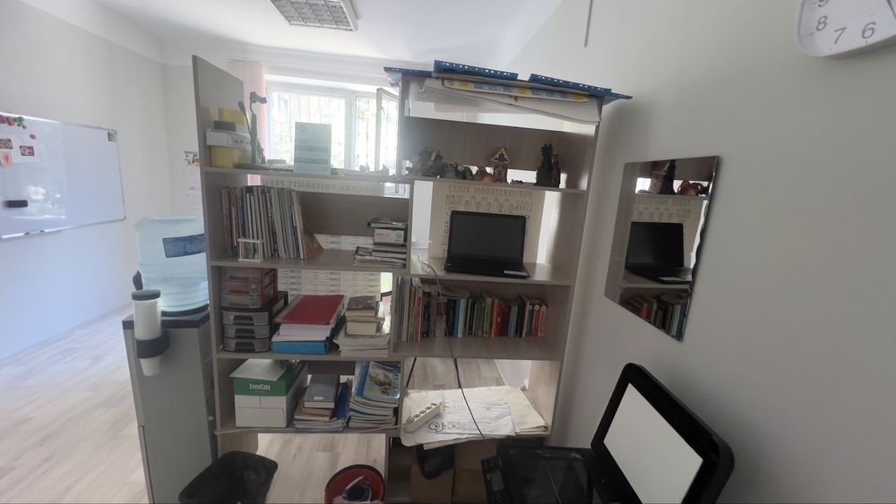 Стеллаж для книг/ Шкаф