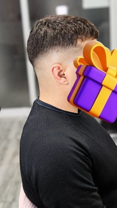 Coafor/frizerie la domiciliu sau salon