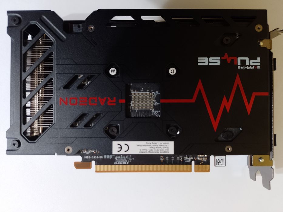 Vând placa video Radeon RX6500 XT