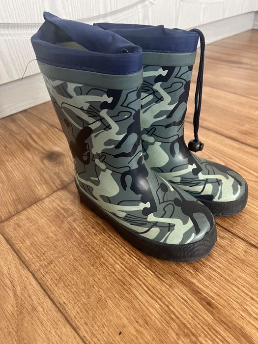 Сапоги и туфли для малчика