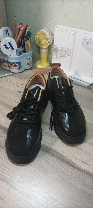 Новые мужские туфли, больших размеров