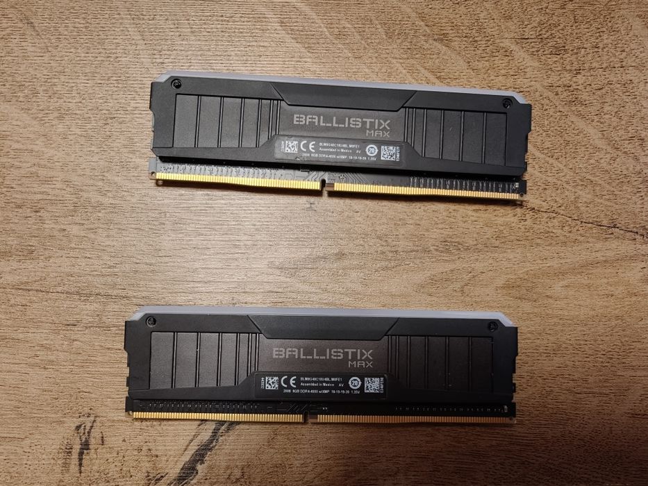 Рам памет Crucial Ballistix Max RGB 2x8GB 16GB DDR4 4000MHz