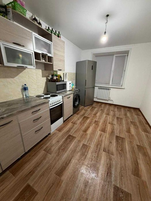 Продам 2-х комн. ул. Строителей, 40