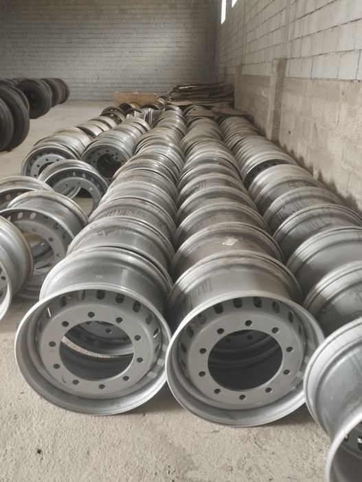 Грузовыйе диски Камаз 22,5