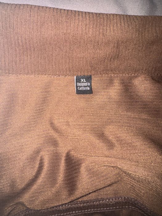 Джинсовая рубашка