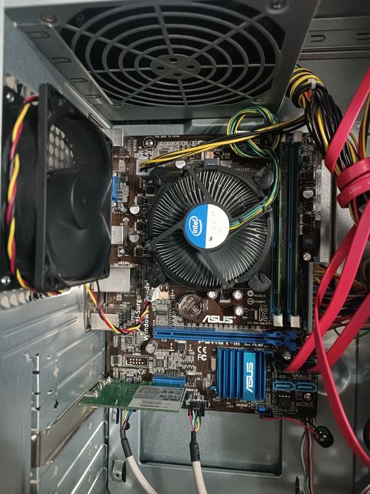 Продаю офисный компьютер