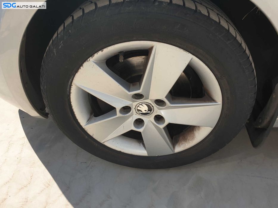Set 4 Jante Roti Aliaj 5x112 ILIAS 205 55 16 R16 Audi A3 8P 2004 - 2013 Cod 5E0601025H [C4342]
