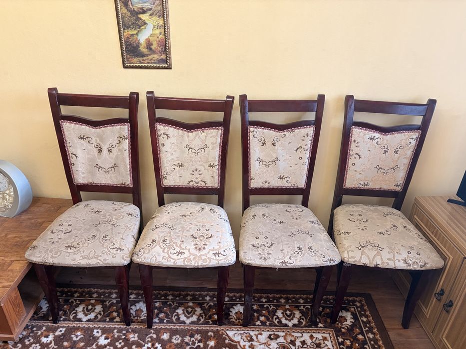 Комплект мягкой мебели