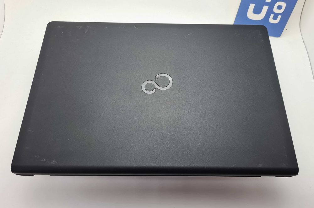 Fujitsu Lifebook A557 i5 7200U/8GB/250SSD/FHD