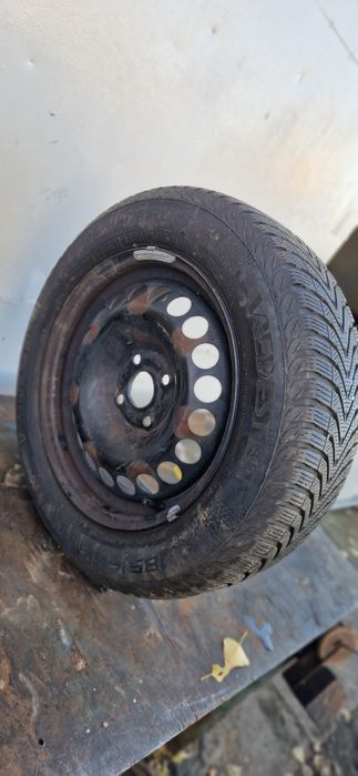 Roata de rezerva Opel. Volkswagen 4 x 100 R15 cu anvelopa 185 65 R15