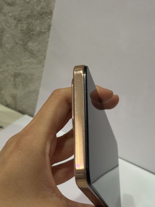 смартфон vivo Y28 виво у28