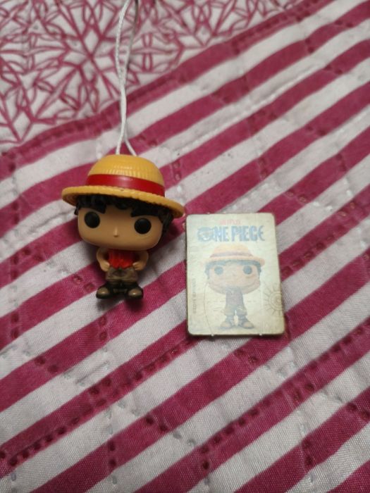 Луффи из kinder JOY