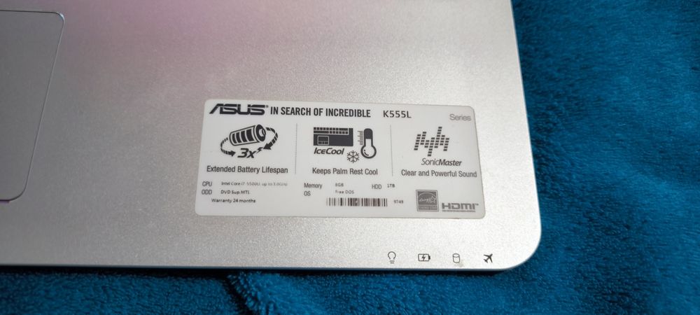 Продавам Лаптоп Asus K555L