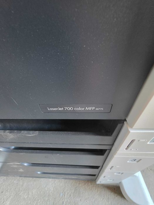 Hp Rangli va Oqqora 3 tasiga 200 dollar Zapchastka yoki qartib olasila