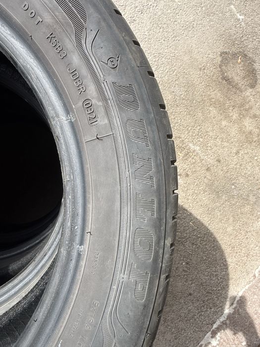 4 броя летни гуми Dunlop 215/55/16