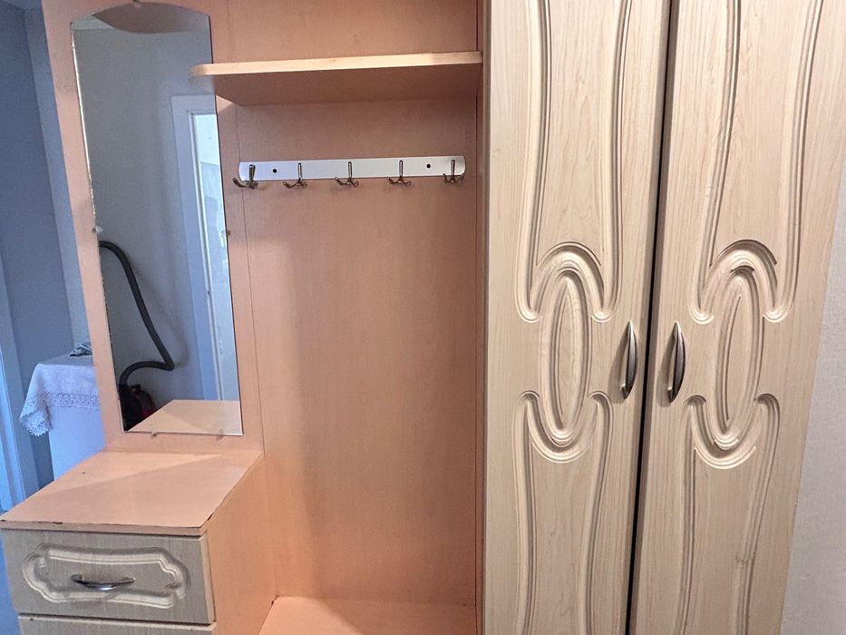 СРОЧНО!!! мебель для прихожей