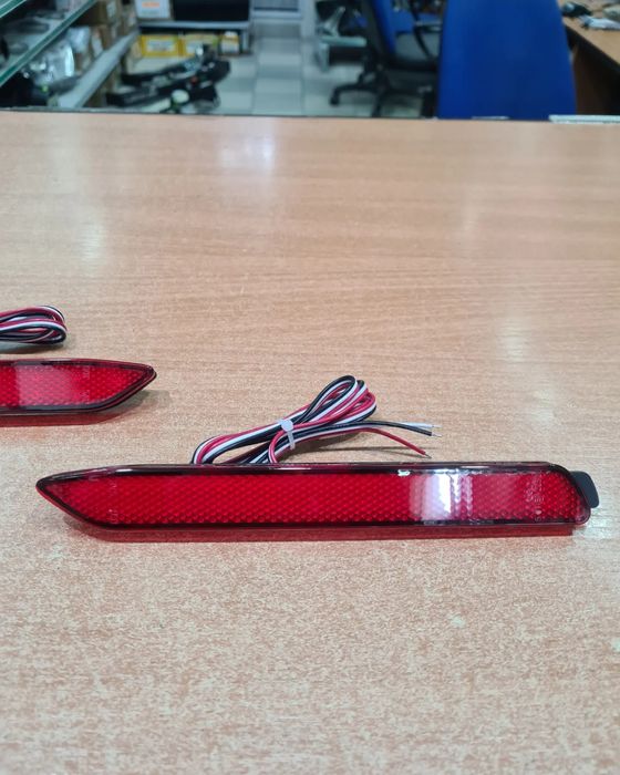 Катафоты заднего бампера диодные