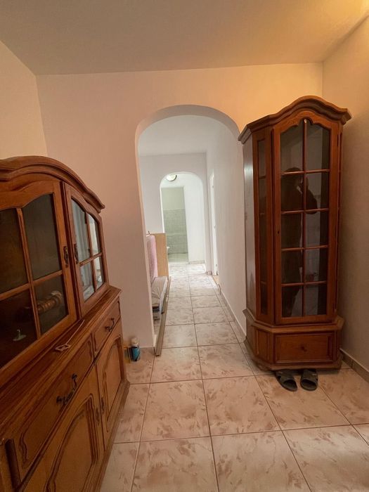 Vând apartament 3 camere-Arieșului