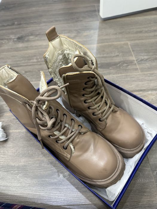 Отдам даром женский