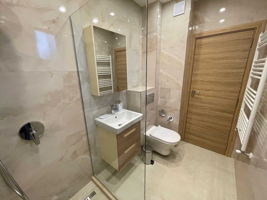 Продава се Тристаен апартамент в София, Витоша - 116 кв.м за 1759 €/кв.м - Снимка #10
